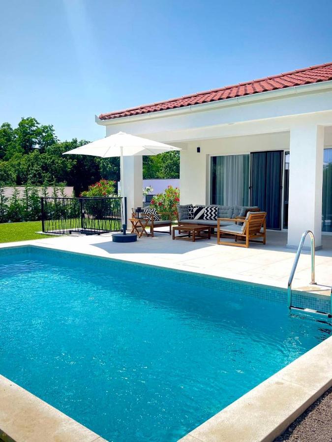 Villa Destiny Nedescina, Istrien, Kroatien Exterior photo